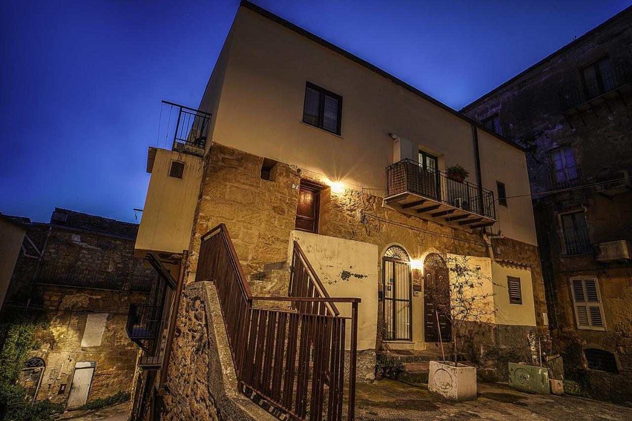Casa Lerux Hotel Agrigento Ngoại thất bức ảnh